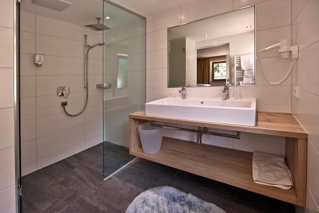 Landhotel Denggerhof Mayrhofen Eksteriør billede