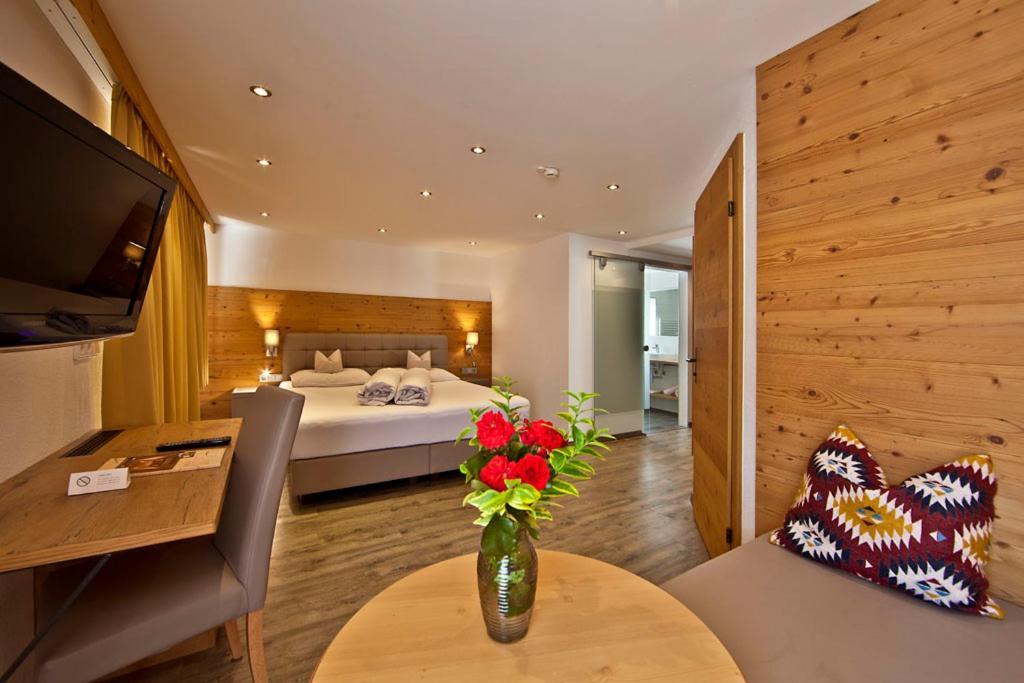 Landhotel Denggerhof Mayrhofen Eksteriør billede