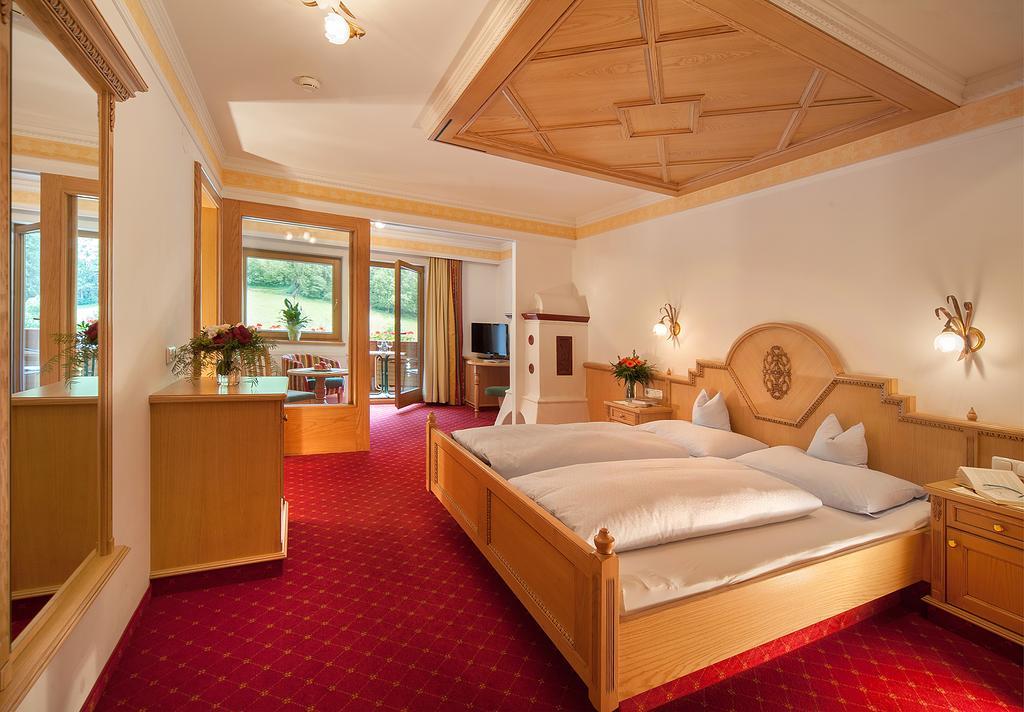 Landhotel Denggerhof Mayrhofen Værelse billede