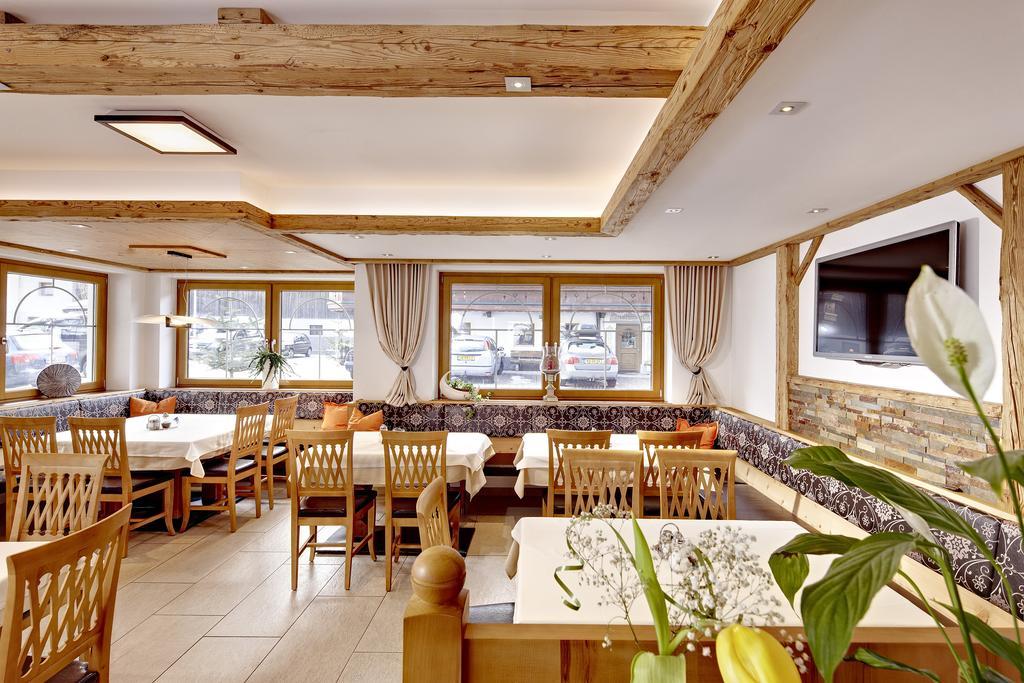Landhotel Denggerhof Mayrhofen Eksteriør billede